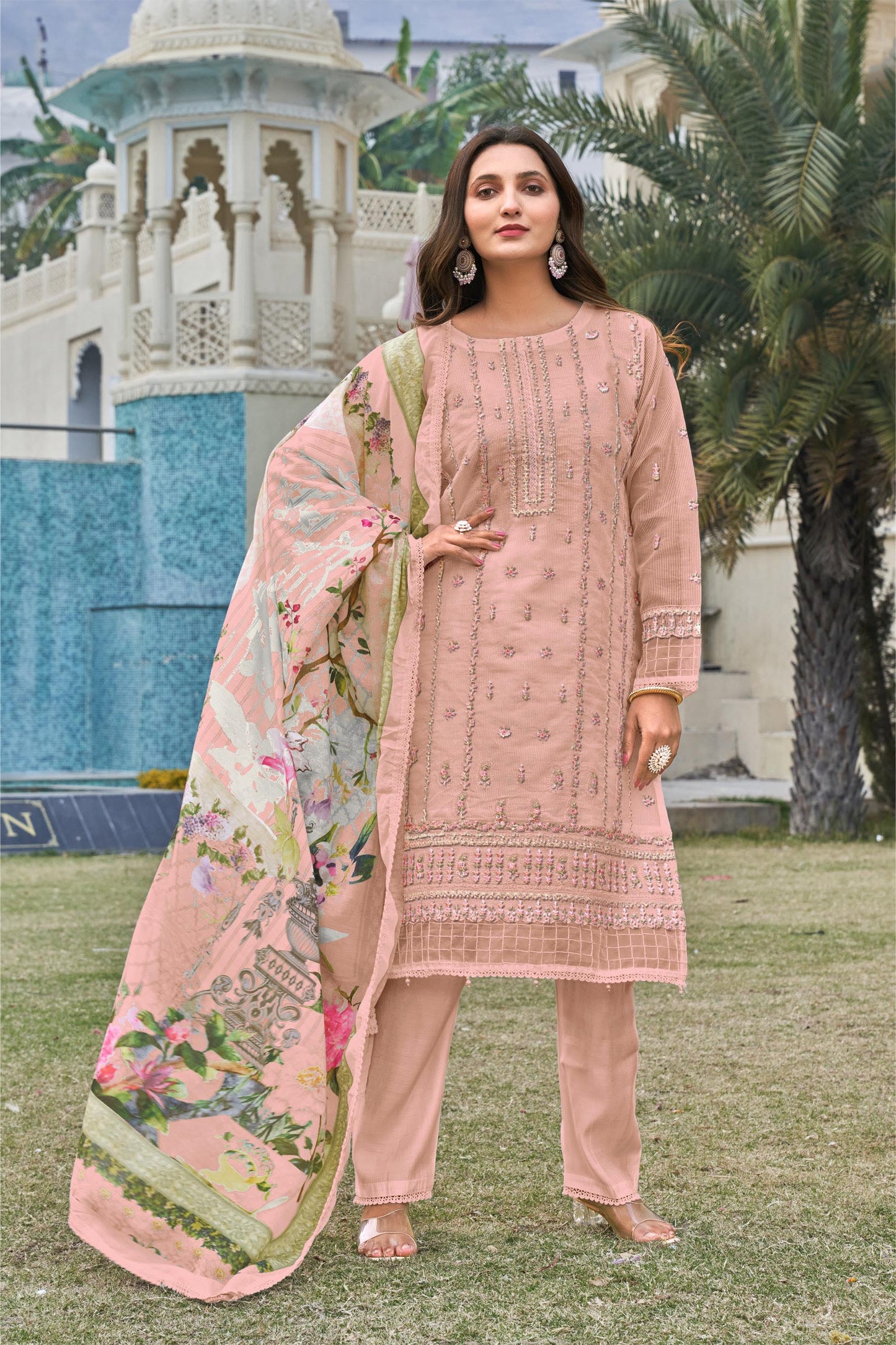 Rose Fog Heavy Embroidered Lining Organza Suit Set with Digital Print Cotton Dupatta