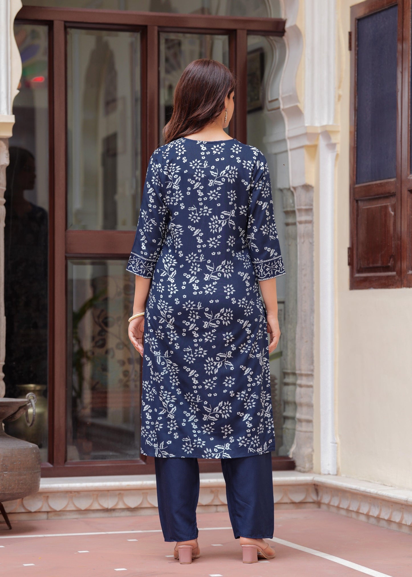 Ethnic Motifs Printed Rayon Kurta and Pant Set