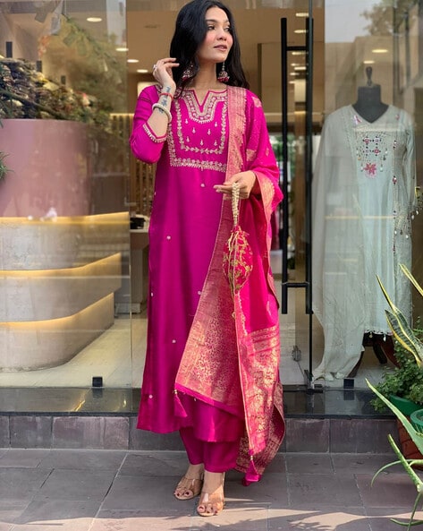 Pink Embroidered Roman Silk Suit Set with Banarasi Dupatta